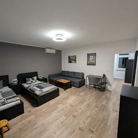 Richter Mit Klimaanlage Lägenhet Finsterwalde